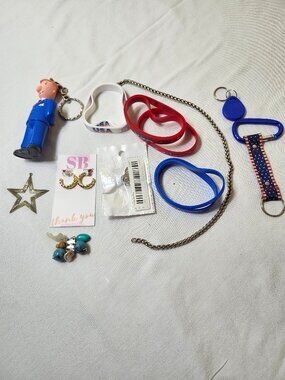 Bundle of Misc Jewelry and Keychains